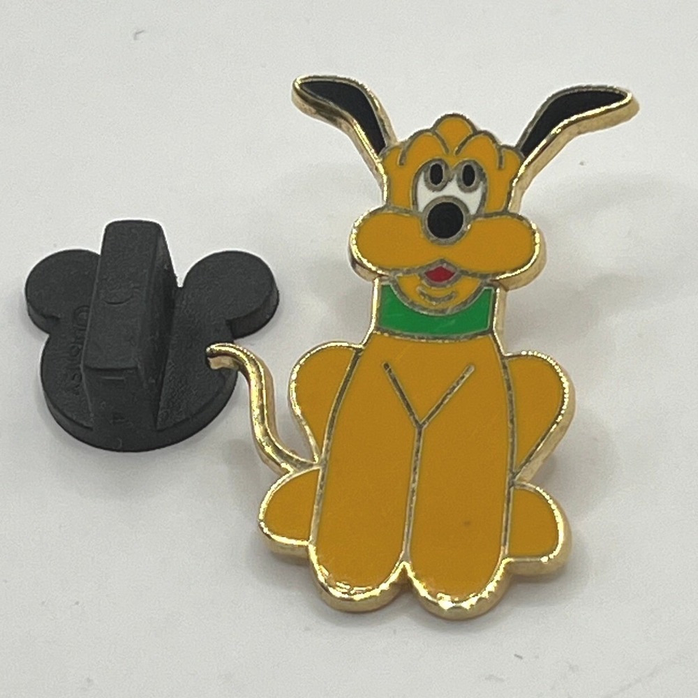 Disney Trading Pin Baby Pluto Mickey Mouse Friend 2009
